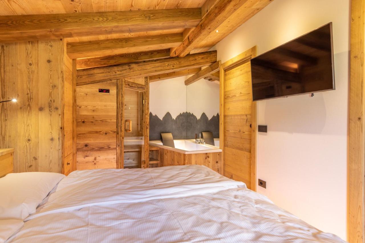 Lino Deluxe Suite Borca di Cadore Exteriör bild